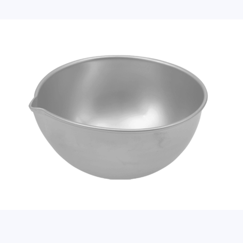 Bowls and Round Dishes